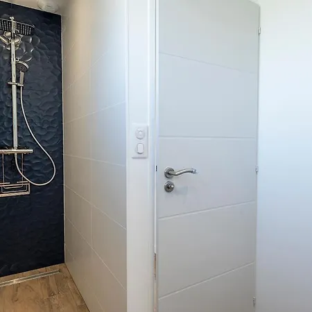 빌라 3 Avec Piscine Chauffee, Securisee, La Palmyre, 6 Pers