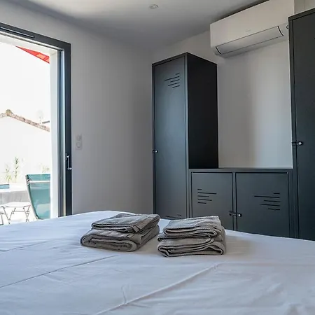 빌라 3 Avec Piscine Chauffee, Securisee, La Palmyre, 6 Pers *